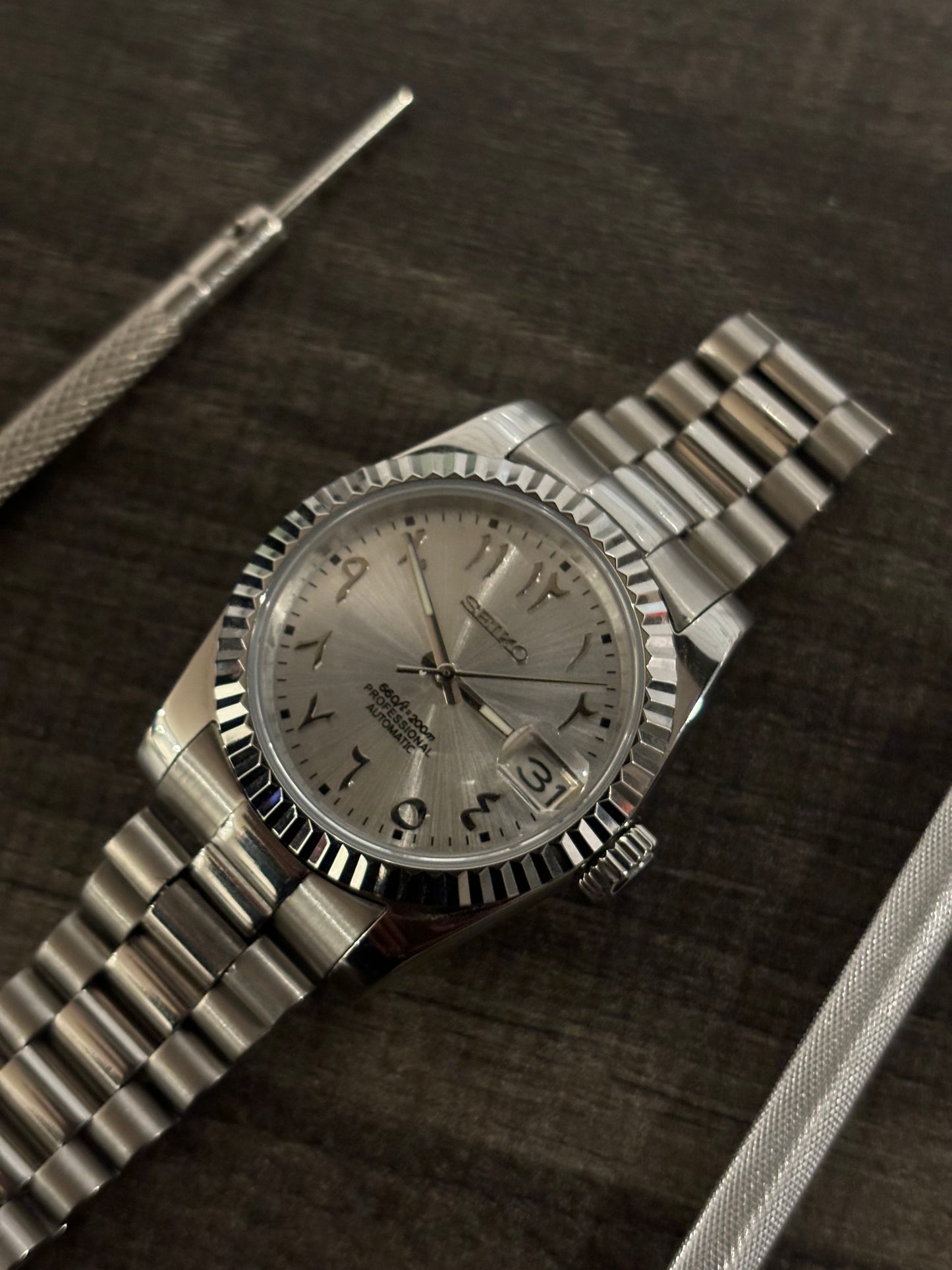 Seiko Arabic dial datejust - silver