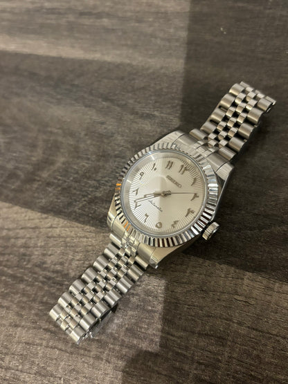 Seiko Arabic dial no date - white