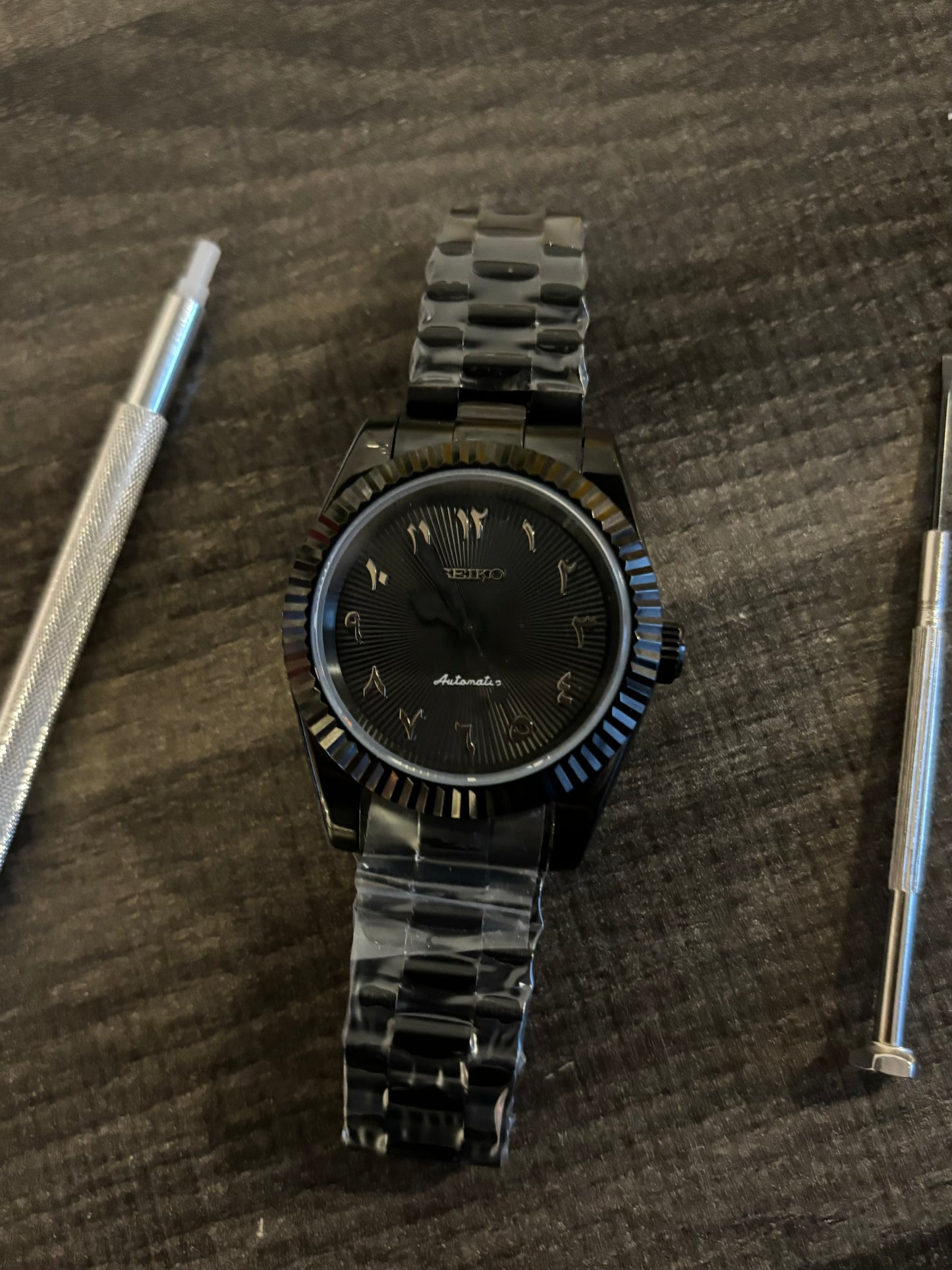 Seiko Arabic dial datejust - ALL BLACK