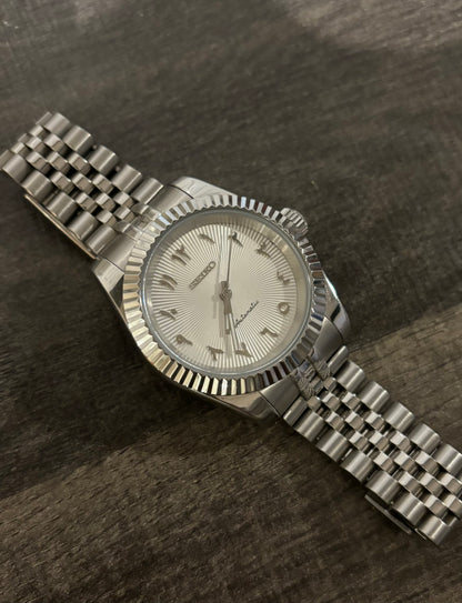 Seiko Arabic dial no date - white