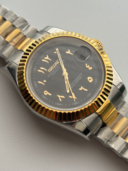 Seiko Arabic two tone - black dial gold numerals